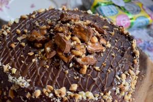 snickers-cake-kompr